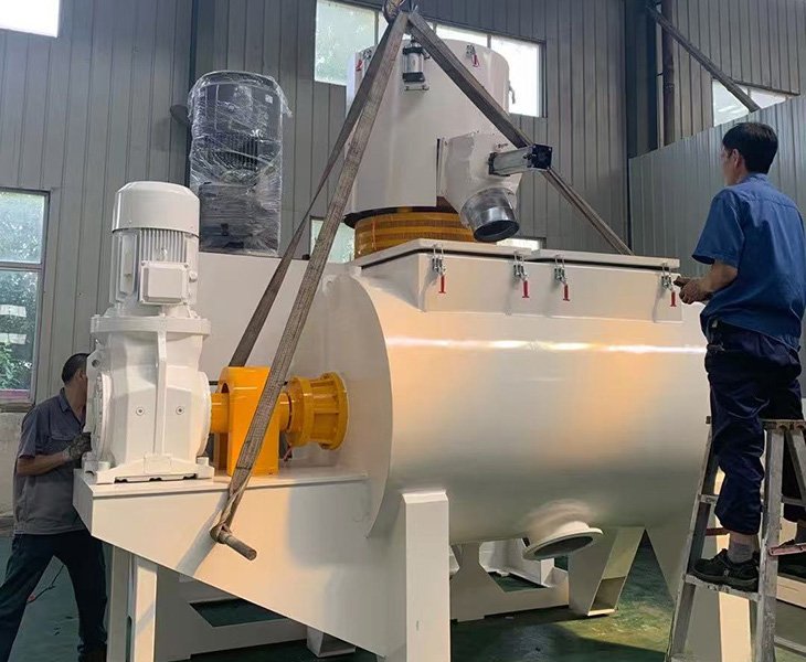 Advantaged Dual-Speed Motors in Plastic Mixer Machine