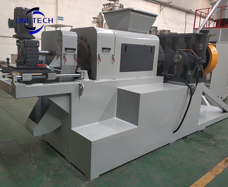 Energy-Saving Woven Bag Squeezing Pelletizing Machine