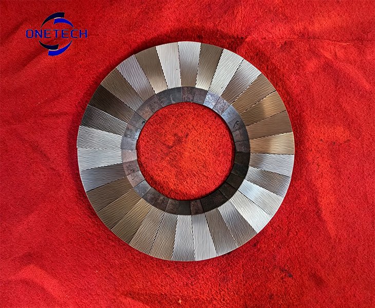 Uniform Gap Matching -pulverizer blade
